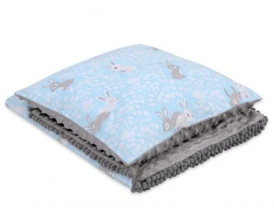 Aprīkojums: Divpusēja sega Minky + spilvens - zils trusis