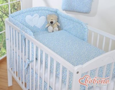 Gultas veļas komplekts 2 gab. Piekārtas sirsniņas no maziem ziliem ziediem