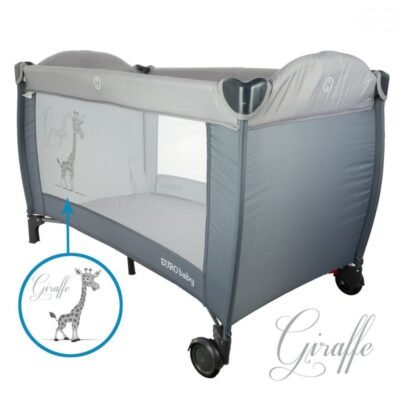 Ceļojumu gultiņa. pelēkā žirafe